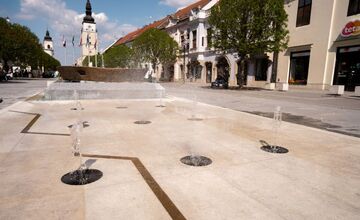 FOTO: Pozrite sa ako po 12 rokoch vyzerá obnovená fontána v Trnave. V Piešťanoch by sa mohli inšpirovať  